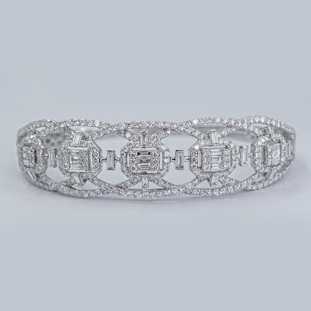 Baguette & Round Diamond Openwork Bangle in 18K White Gold