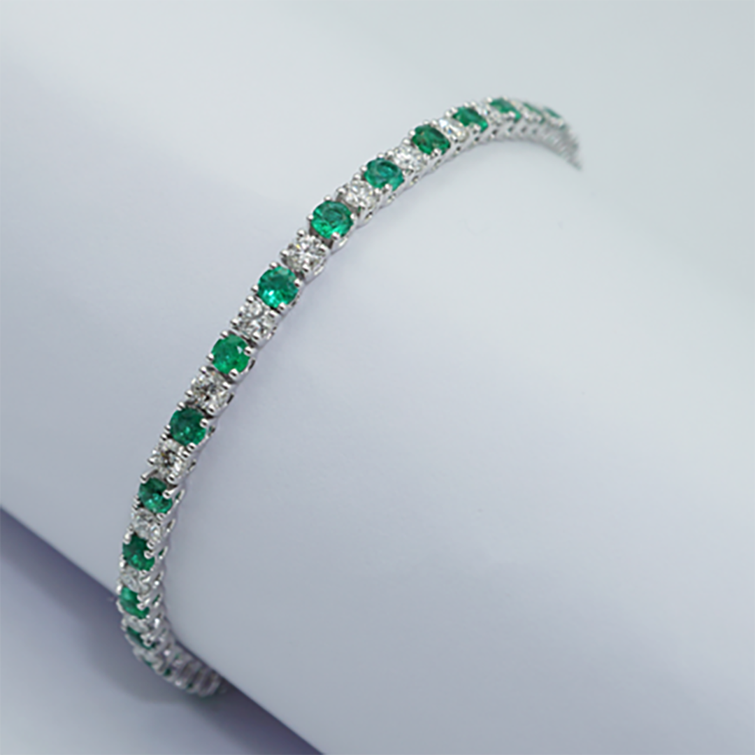 Emerald & Diamond Tennis Bracelet in 18K White Gold