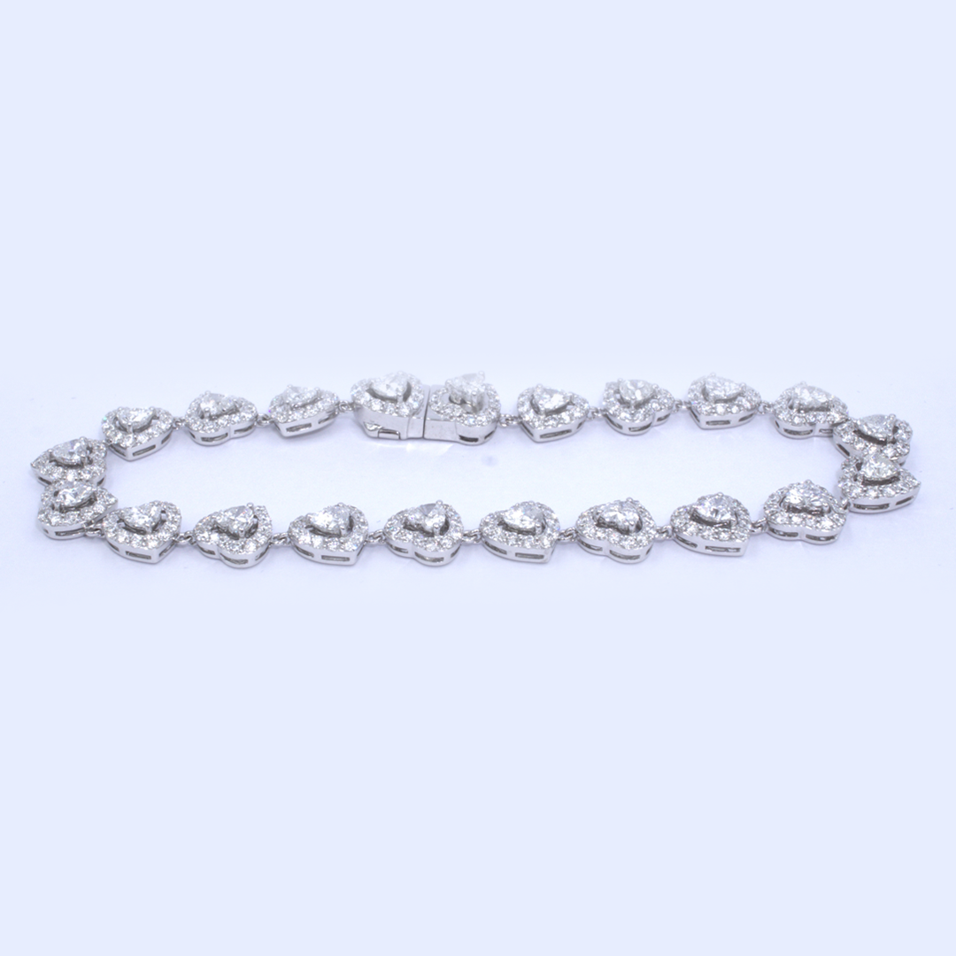 Round & Heart Diamond Tennis Bracelet in 18K White Gold