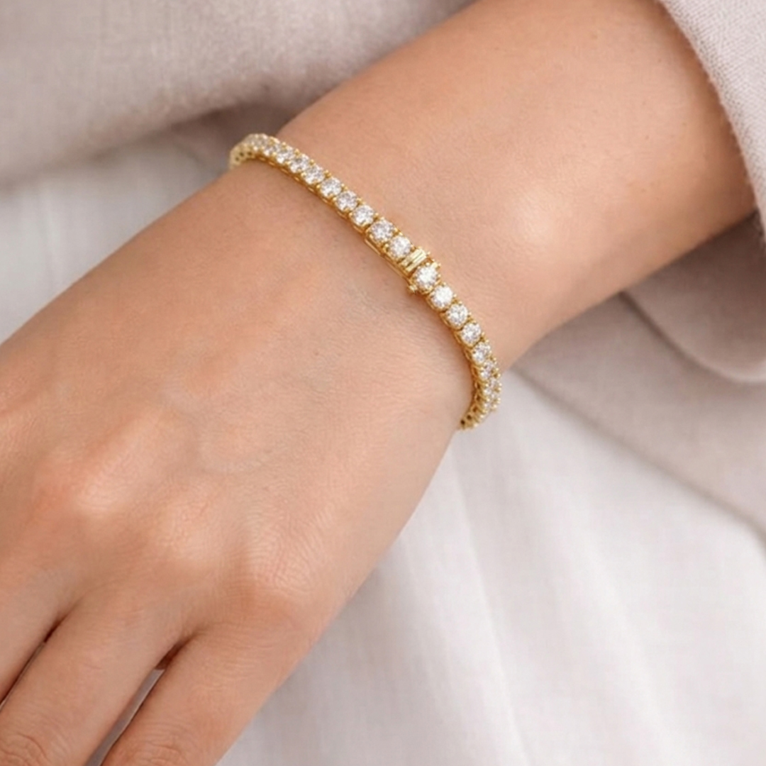Lab-Grown Diamond Tennis Bracelet in 18K Yellow Gold - Image 2