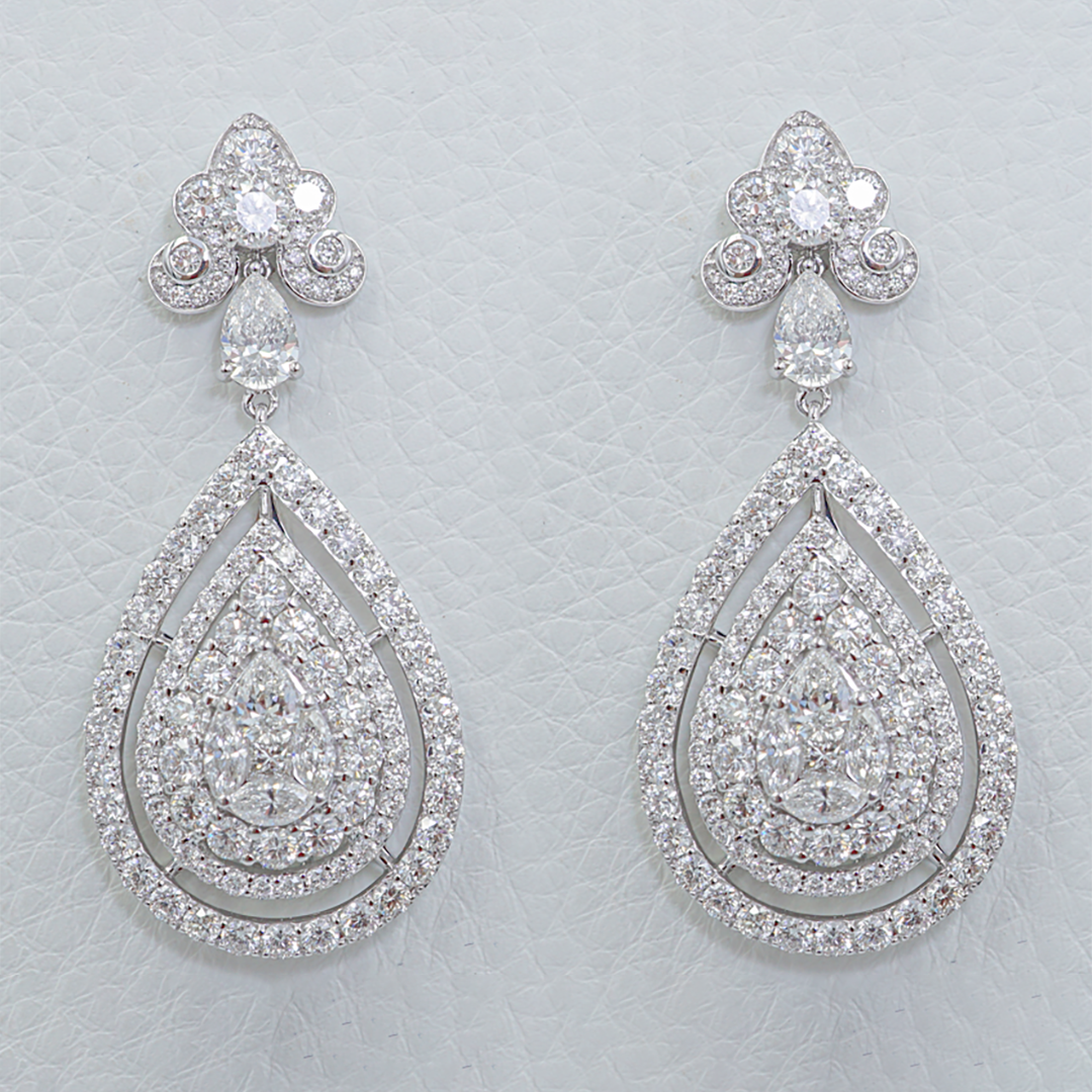 Diamond Chandelier Earrings in 18K White Gold