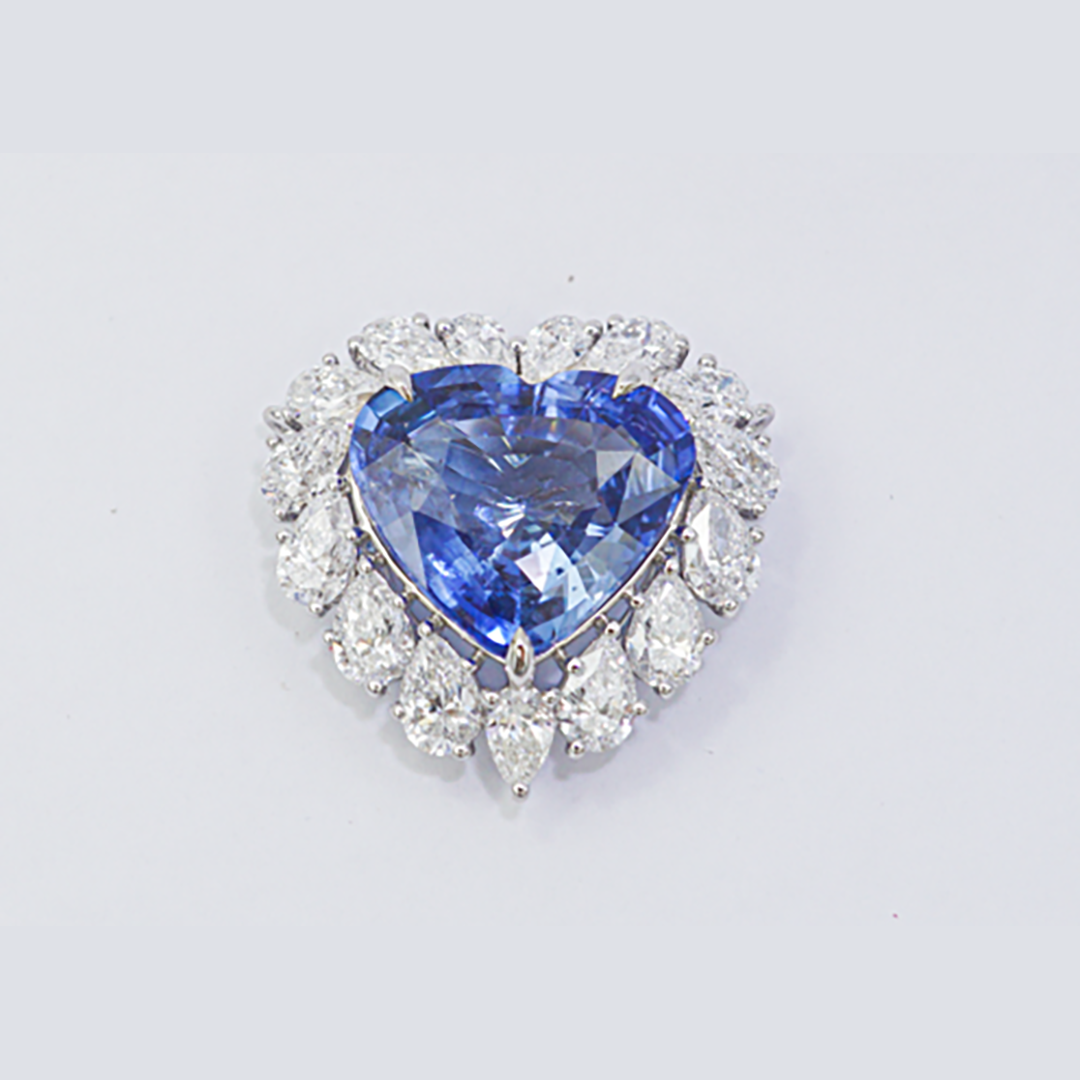 Pear & Round Diamond Ring in 18K White Gold