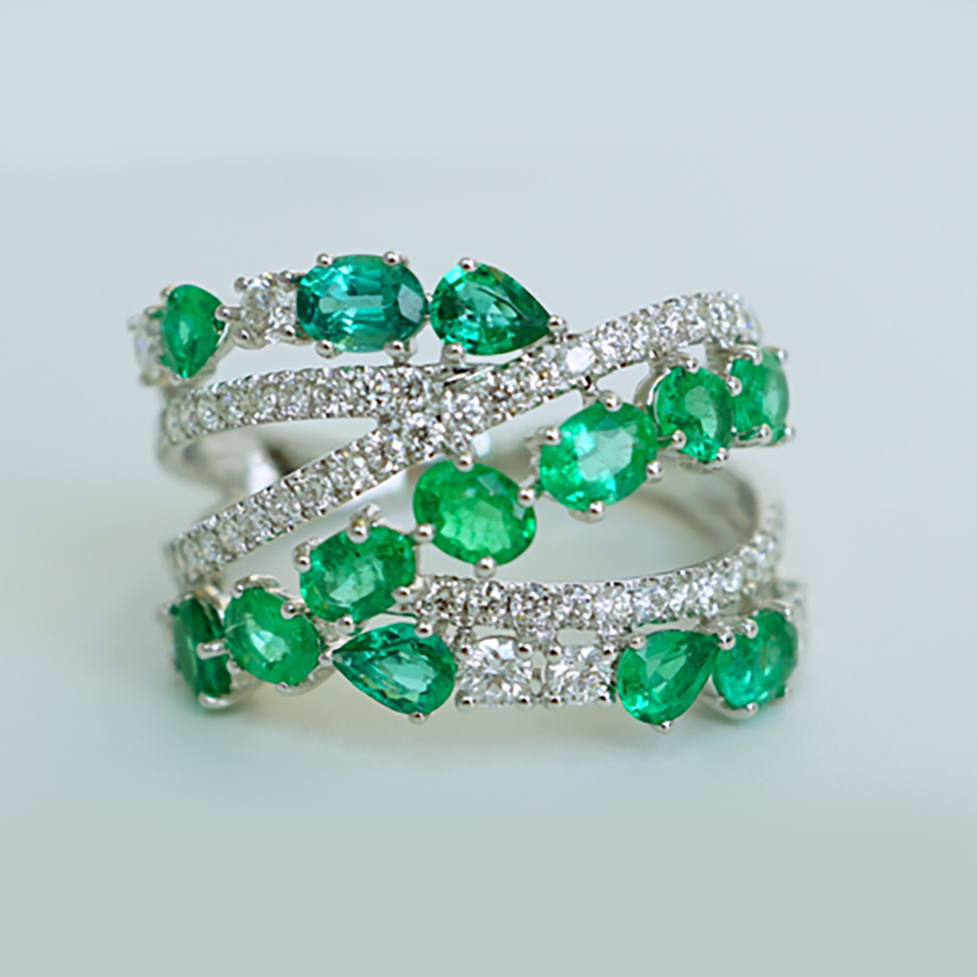Emerald & Diamond Cluster Ring in 18K White Gold
